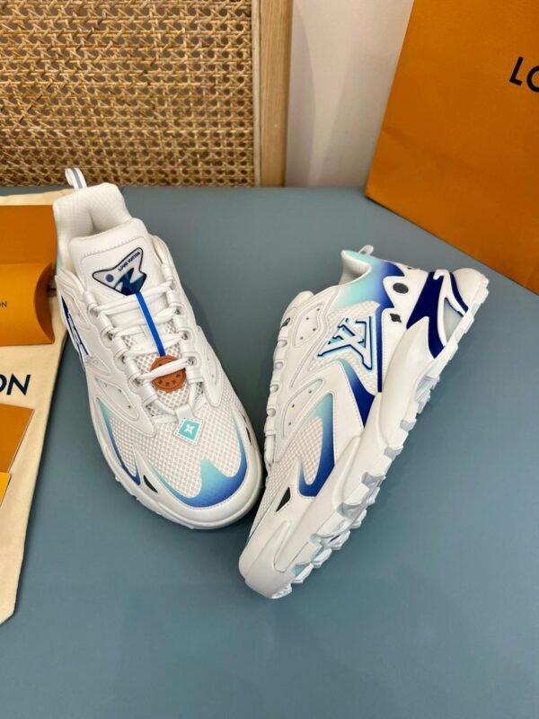 Louis Vuitton Trainer Sneaker Tatic – Image 4