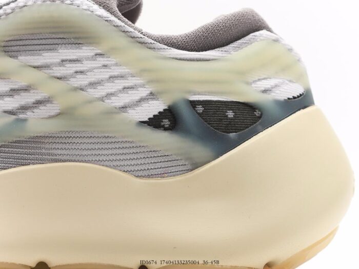 Adidas Yeezy 700 V3 – Image 10